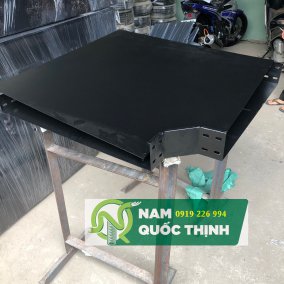 CO NGANG MÁNG CÁP 700x100x1.5 MM SƠN TĨNH ĐIỆN MÀU ĐEN