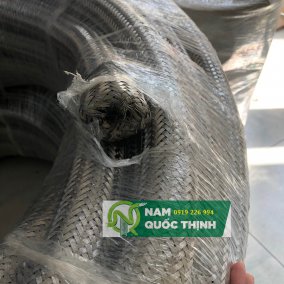 ỐNG RUỘT GÀ LÕI THÉP BỌC LƯỚI INOX 304 D49 CHỐNG CHÁY NỔ